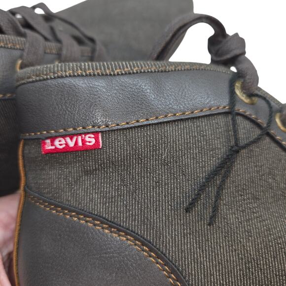 Mens Tennis Shoe 8 Levi's Comfort Black Laces Athletic Sneaker Sports - Picture 3 of 8